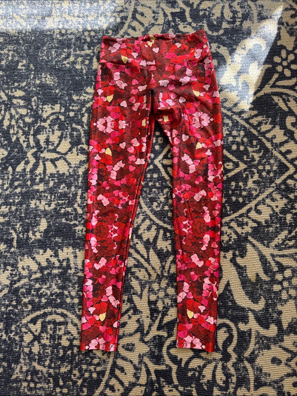 Goldsheep Valentine’s leggings